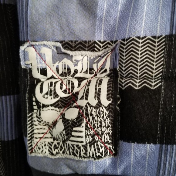 Ladies Volcom Hoodie - Picture 3 of 3